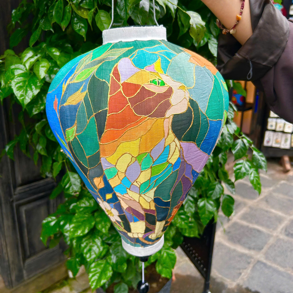 Hand-Painted Silk Lantern – Abstract Leopard Art Lantern – Colorful Mosaic Animal Design – Unique Boho Lighting, Handmade Vietnamese Decor